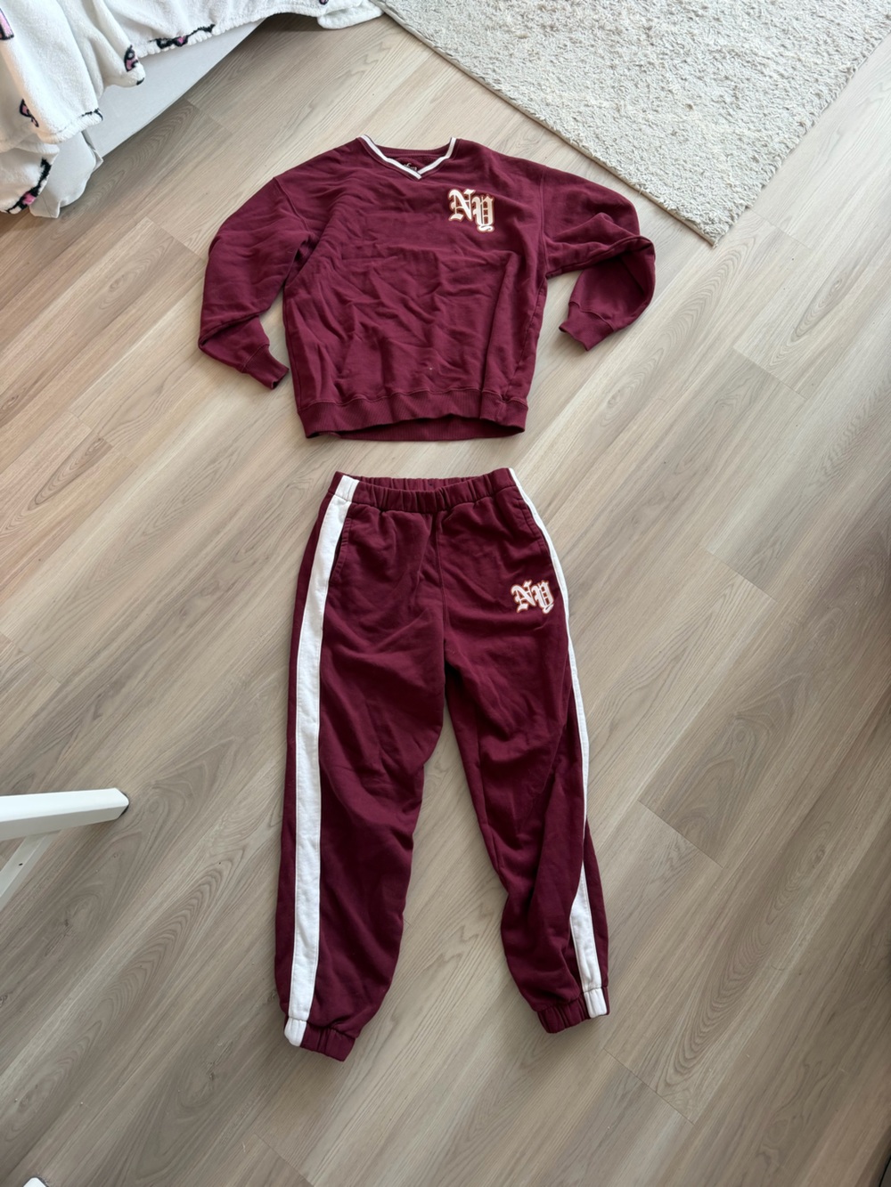 Hollister NY Burgundy Crewneck with White Trim